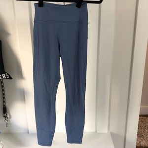 Lululemon periwinkle leggings! 25 inch size 4!